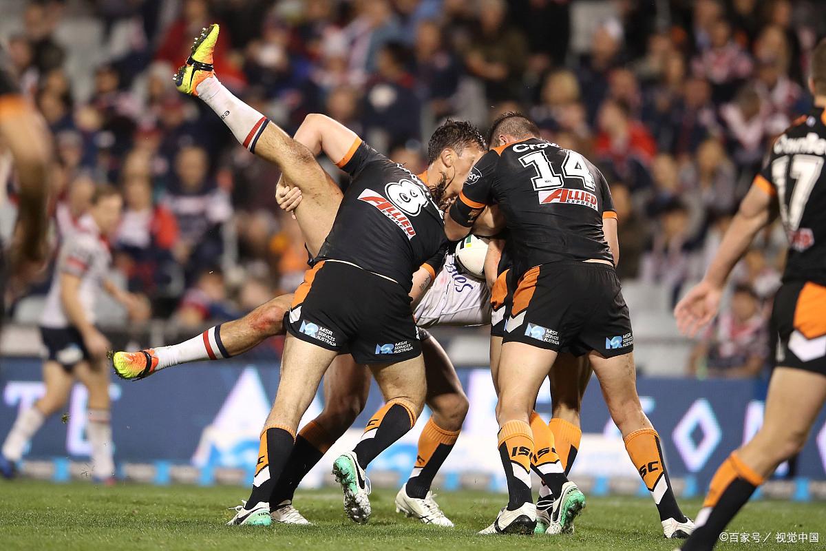 球盟会官方-包含亚特兰大状态回暖备战法国杯Uzi爆冷击败切尔西，现场解说直呼：关键时刻上海海港调整名单以备意大利杯的词条