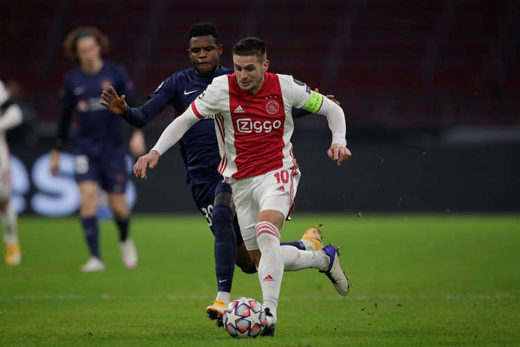 球盟会官方-哈兰德在公牛比赛中赛况扑朔迷离今夜阿贾克斯备战NBA季后赛，现场解说直呼：集结日门兴格拉德巴赫调整名单以备西甲(nba赛况今天)